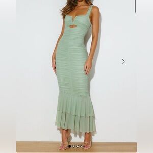 NWT XS Selfie Leslie Sage Green Ruched Party Midi Dress Mermaid